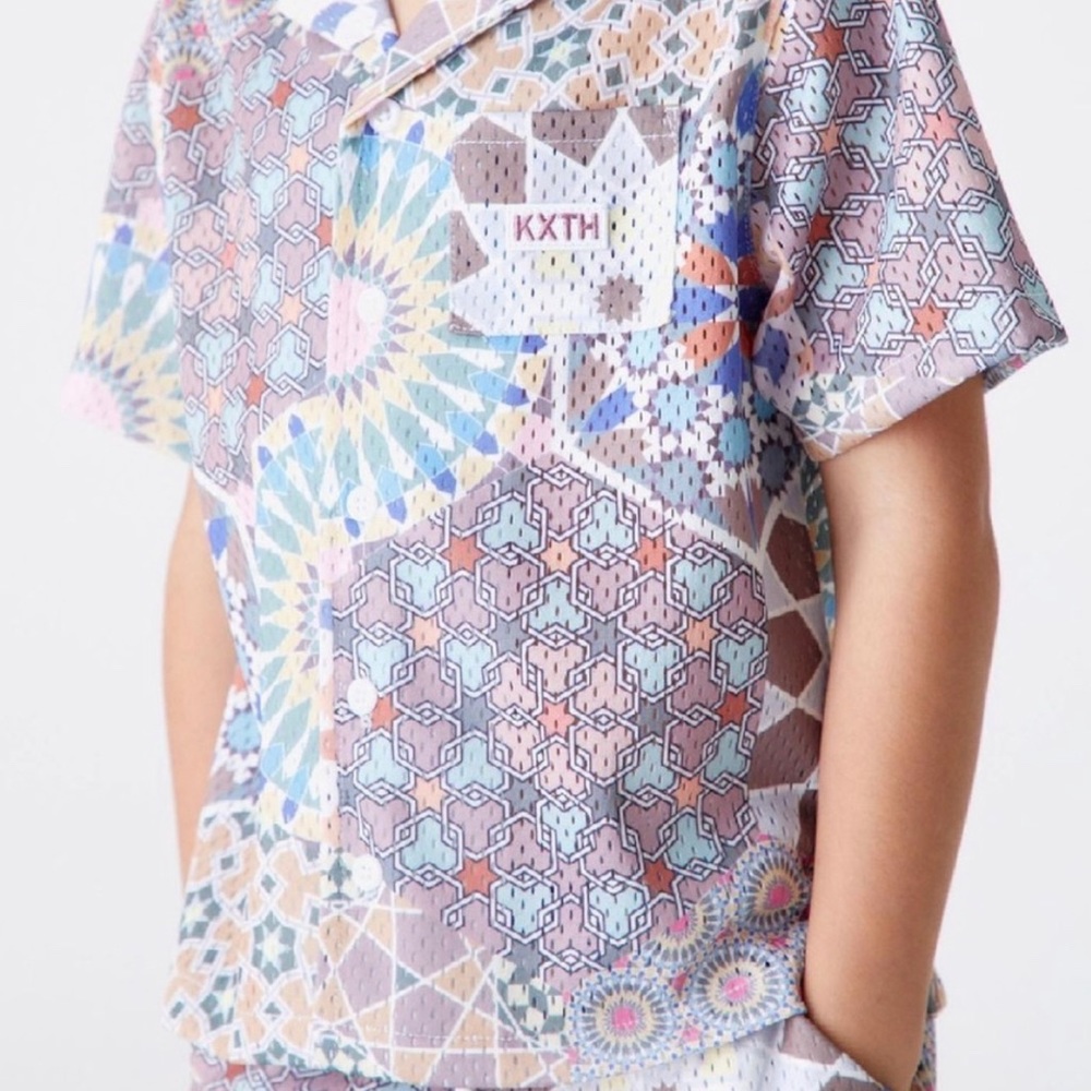 Kith 10th year Anniversary Capsule Shirt Big Kids Size 10/11